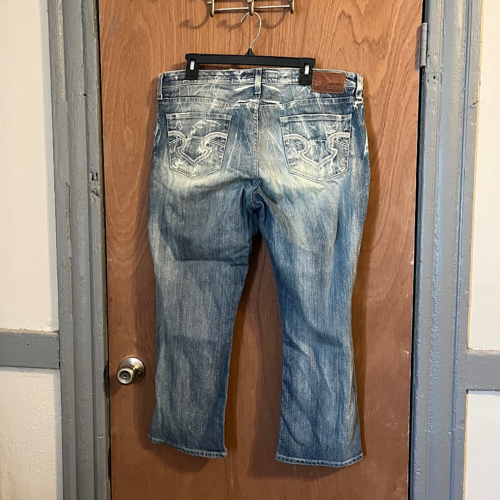 Big Star Maddie mid rise crop jeans size 34